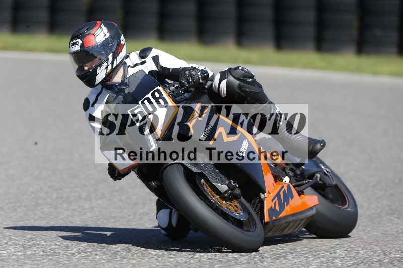 /43 08.08.2025 Discover the Bike ADR/Race 3 rot/508